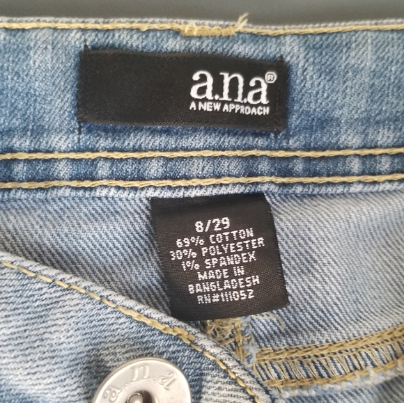 A New Approach - Picture 3 of 3